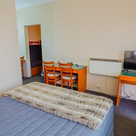 Abbotsleigh Motor Inn Armidale Buitenkant foto