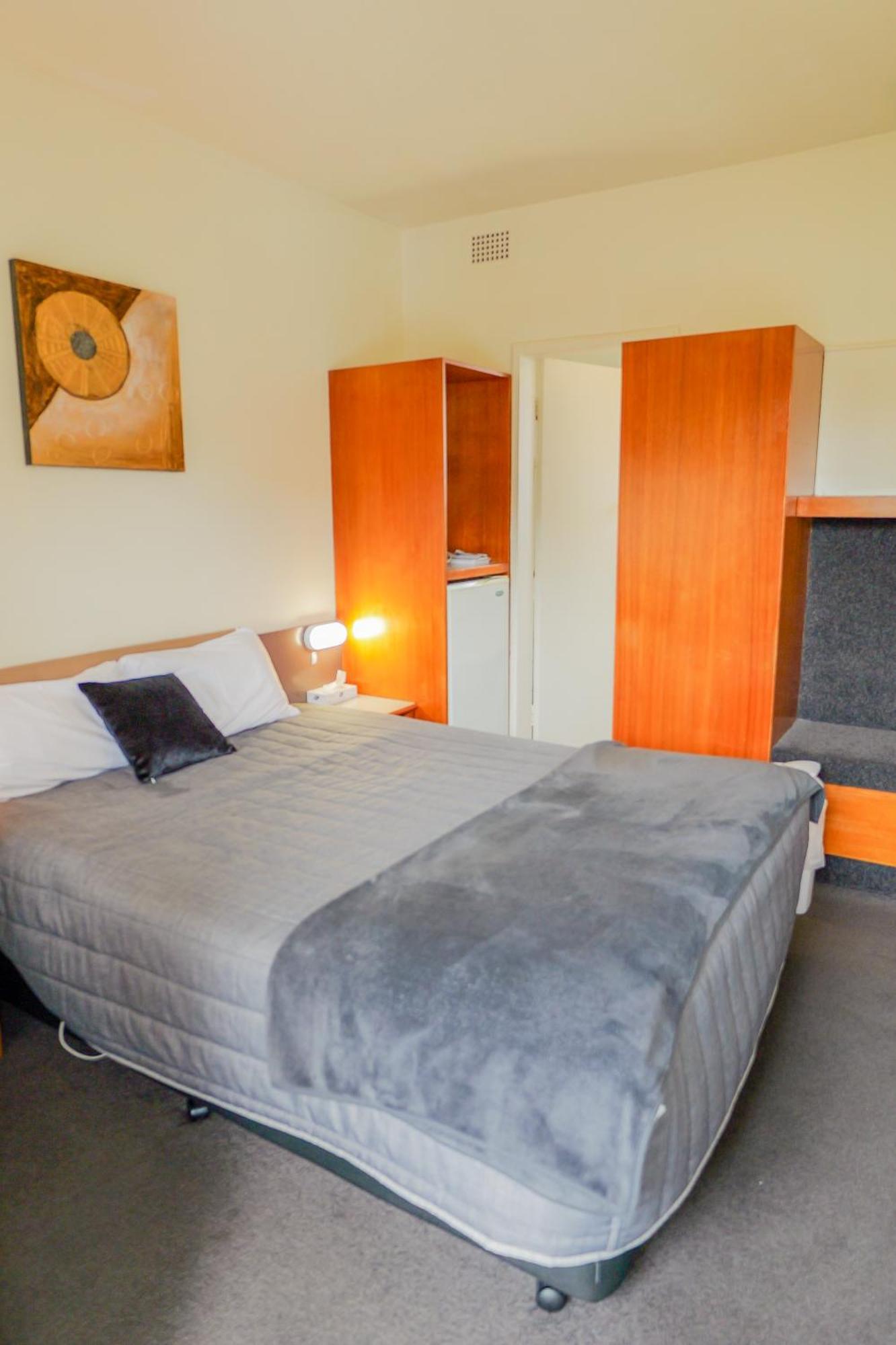 Abbotsleigh Motor Inn Armidale Buitenkant foto
